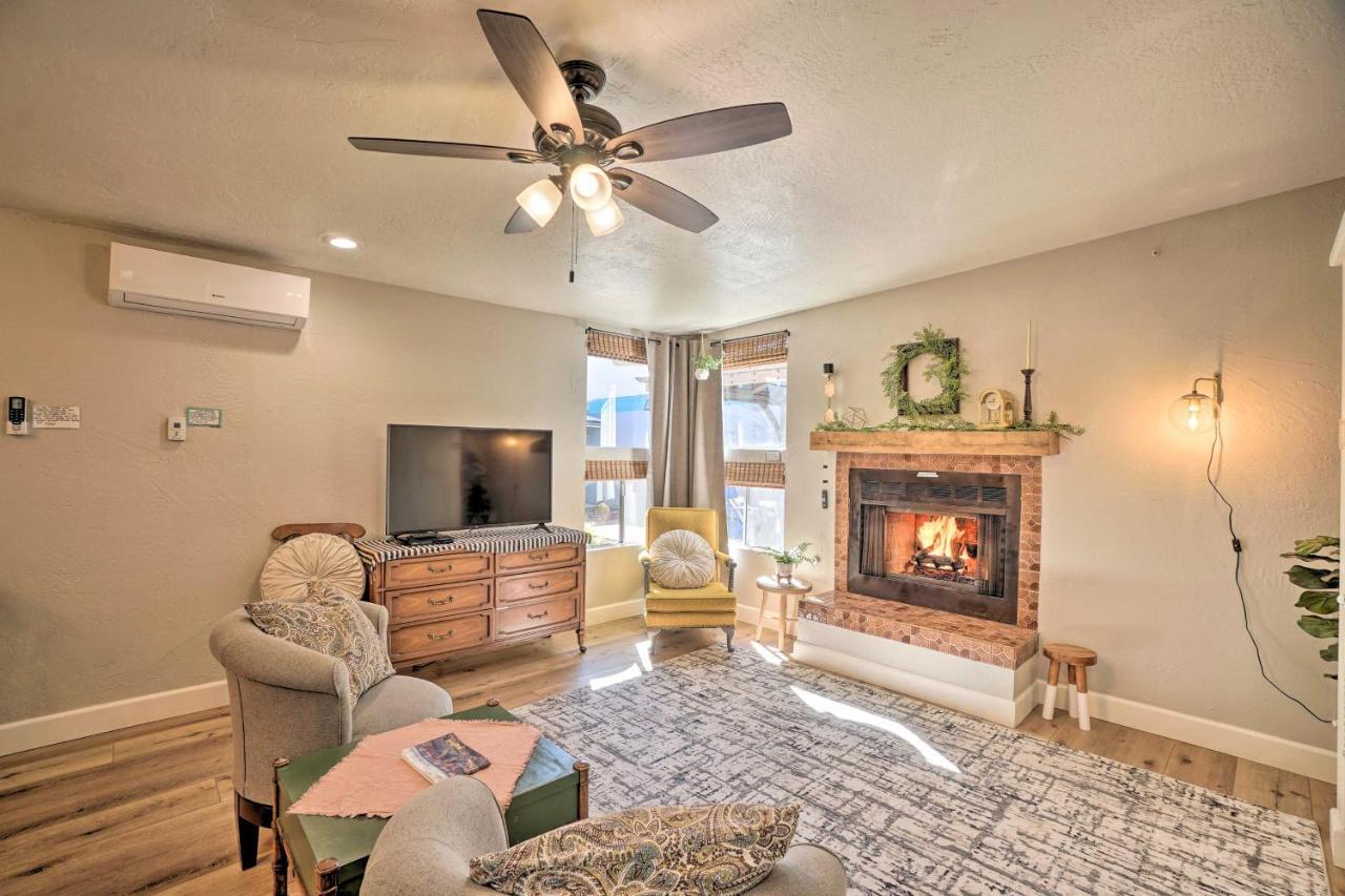 Central Williams Studio With Fireplace On Route 66! Apartment Exterior photo