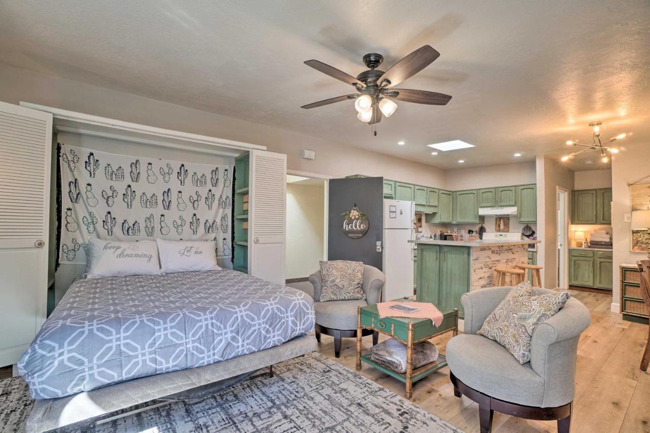 Central Williams Studio With Fireplace On Route 66! Apartment Exterior photo